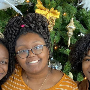 Meet your Posher, Camille